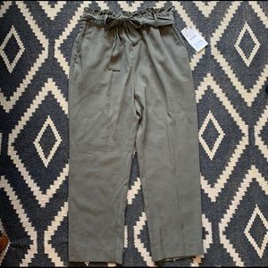 NWT Zara high waisted army crop pant